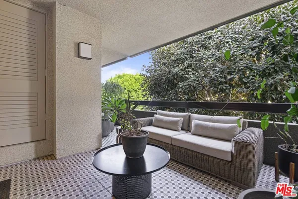 $13,000 | 2237 Century Hill, Los Angeles, CA 90067