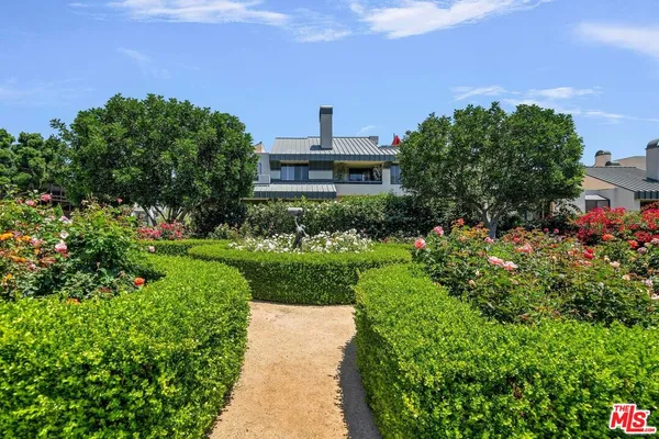 $13,000 | 2237 Century Hill, Los Angeles, CA 90067