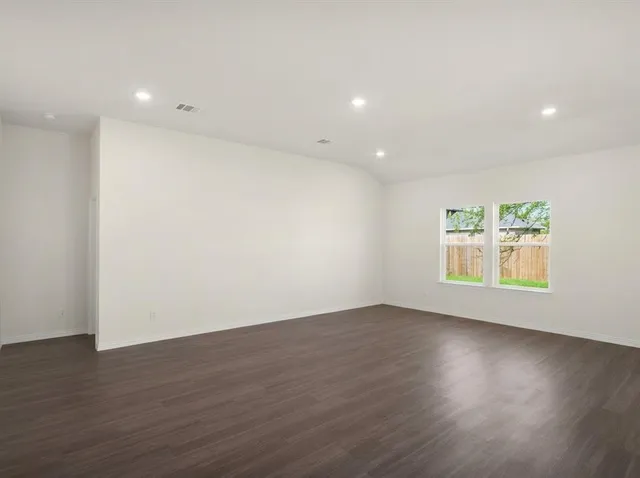 $269,990 | 1009 Caspian Lane, Leonard, TX 75452