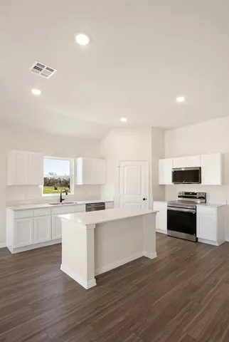 $269,990 | 1009 Caspian Lane, Leonard, TX 75452