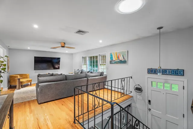 $635,000 | 38 Rossie Street, Stonington, CT 06355