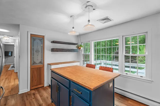 $635,000 | 38 Rossie Street, Stonington, CT 06355