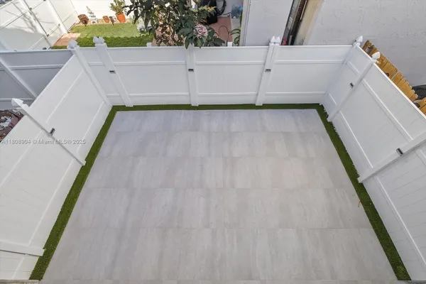 $699,000 | 16449 Northeast 26th Avenue, Unit 16, North Miami Beach, FL 33160