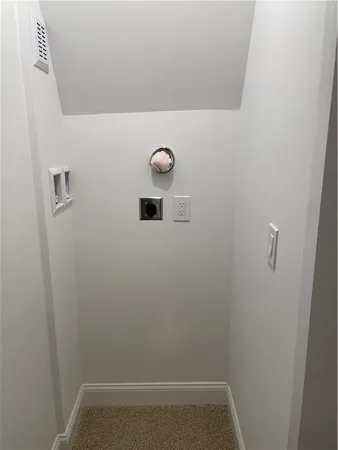 $409,900 | 14 Douglas Circle, Smithfield, RI 02828