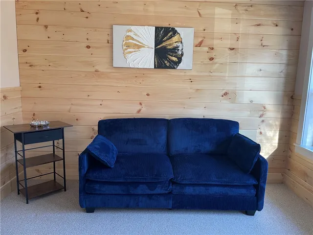 $409,900 | 14 Douglas Circle, Smithfield, RI 02828