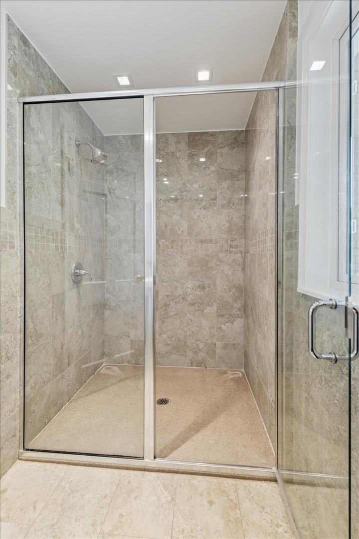 3018 Indianwood Road Wilmette, IL 60091 - Photo 32 of 44