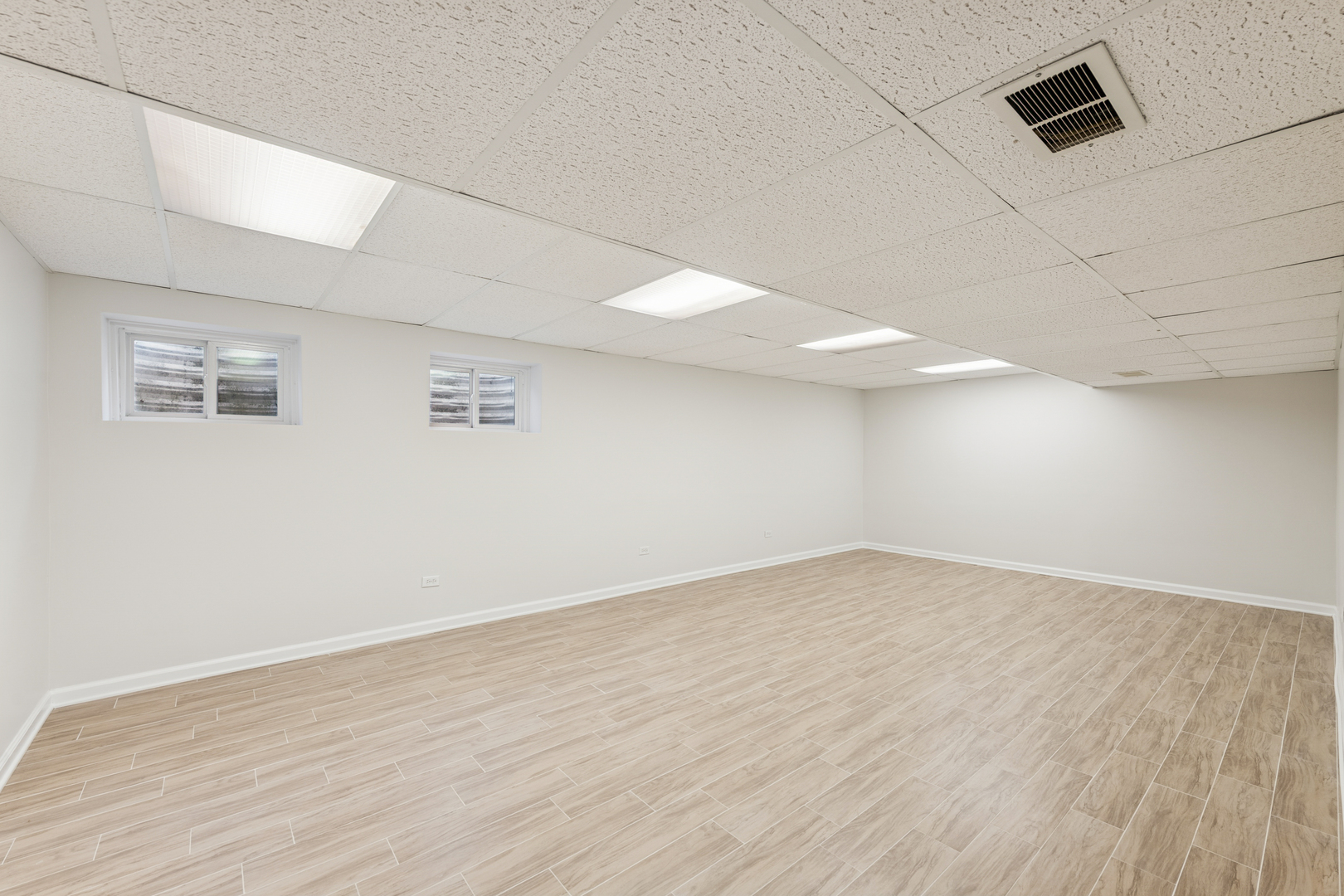 3018 Indianwood Road Wilmette, IL 60091 - Photo 38 of 44