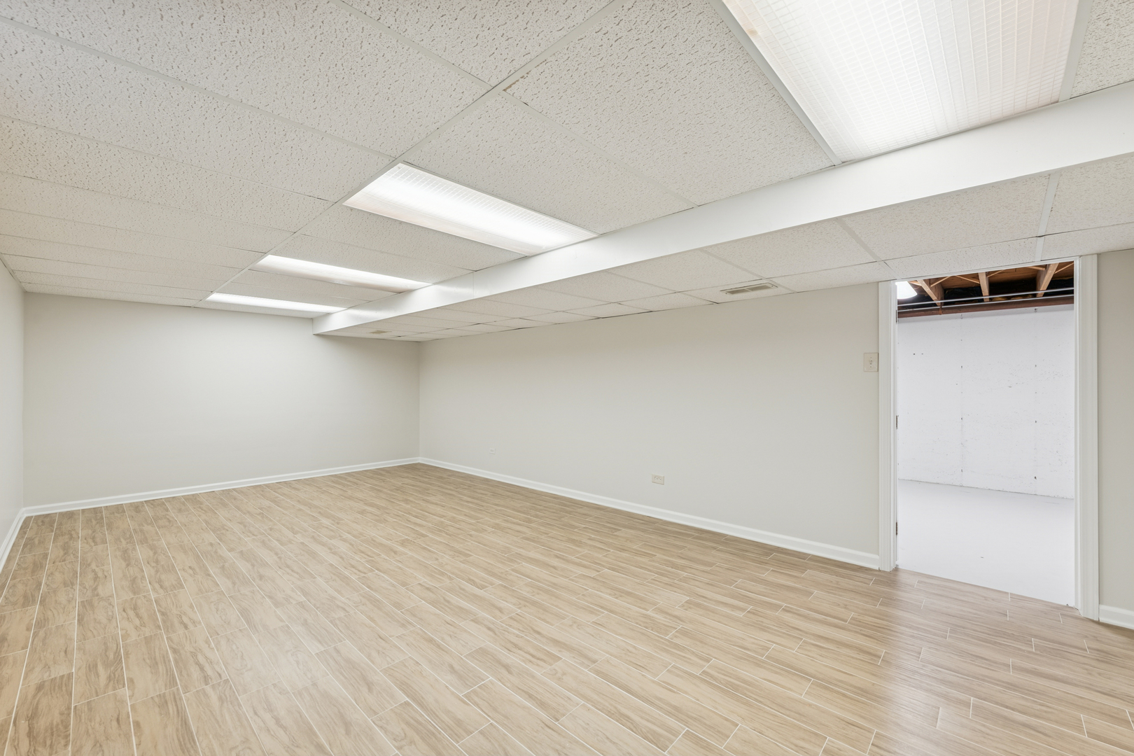 3018 Indianwood Road Wilmette, IL 60091 - Photo 39 of 44