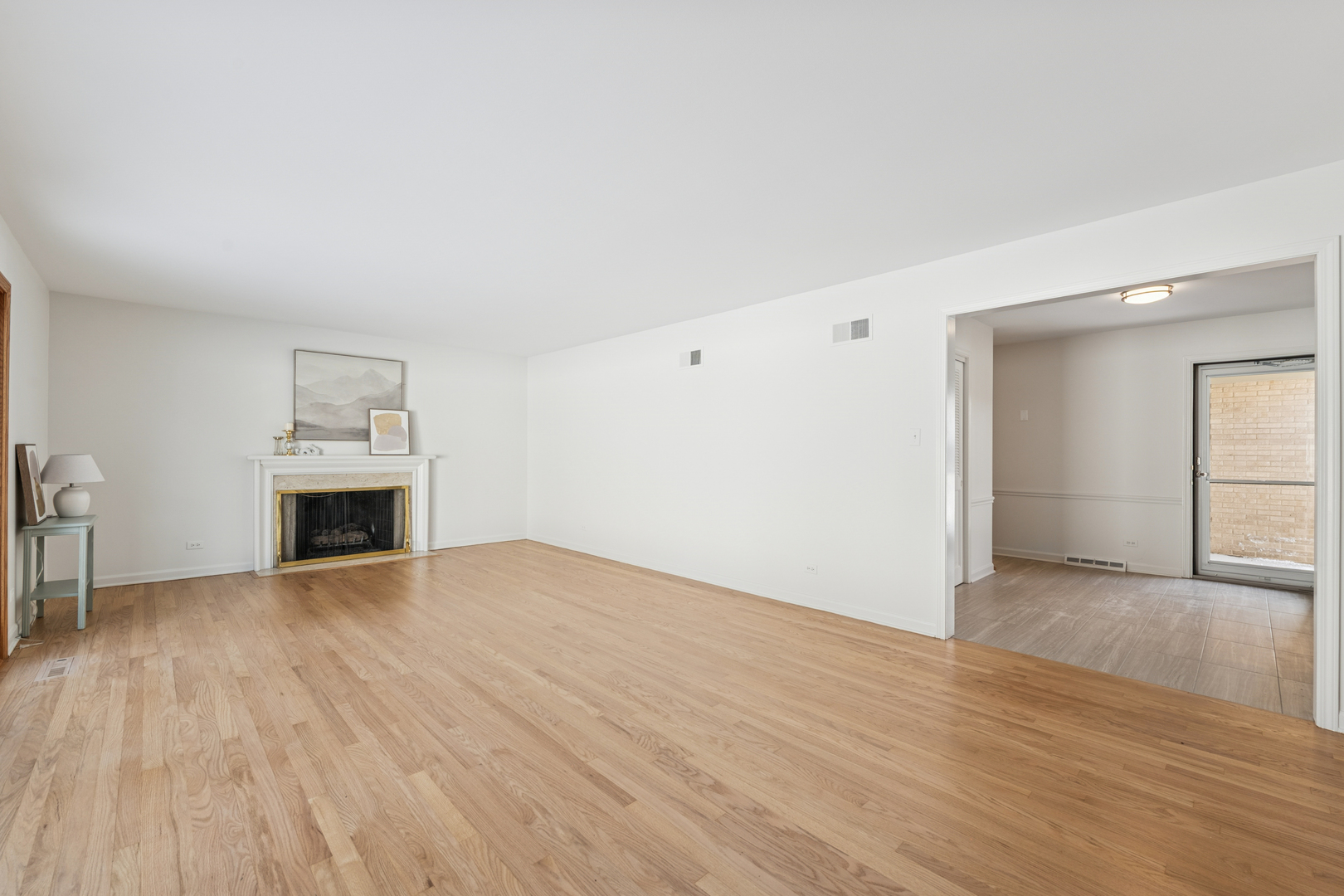 3018 Indianwood Road Wilmette, IL 60091 - Photo 7 of 44