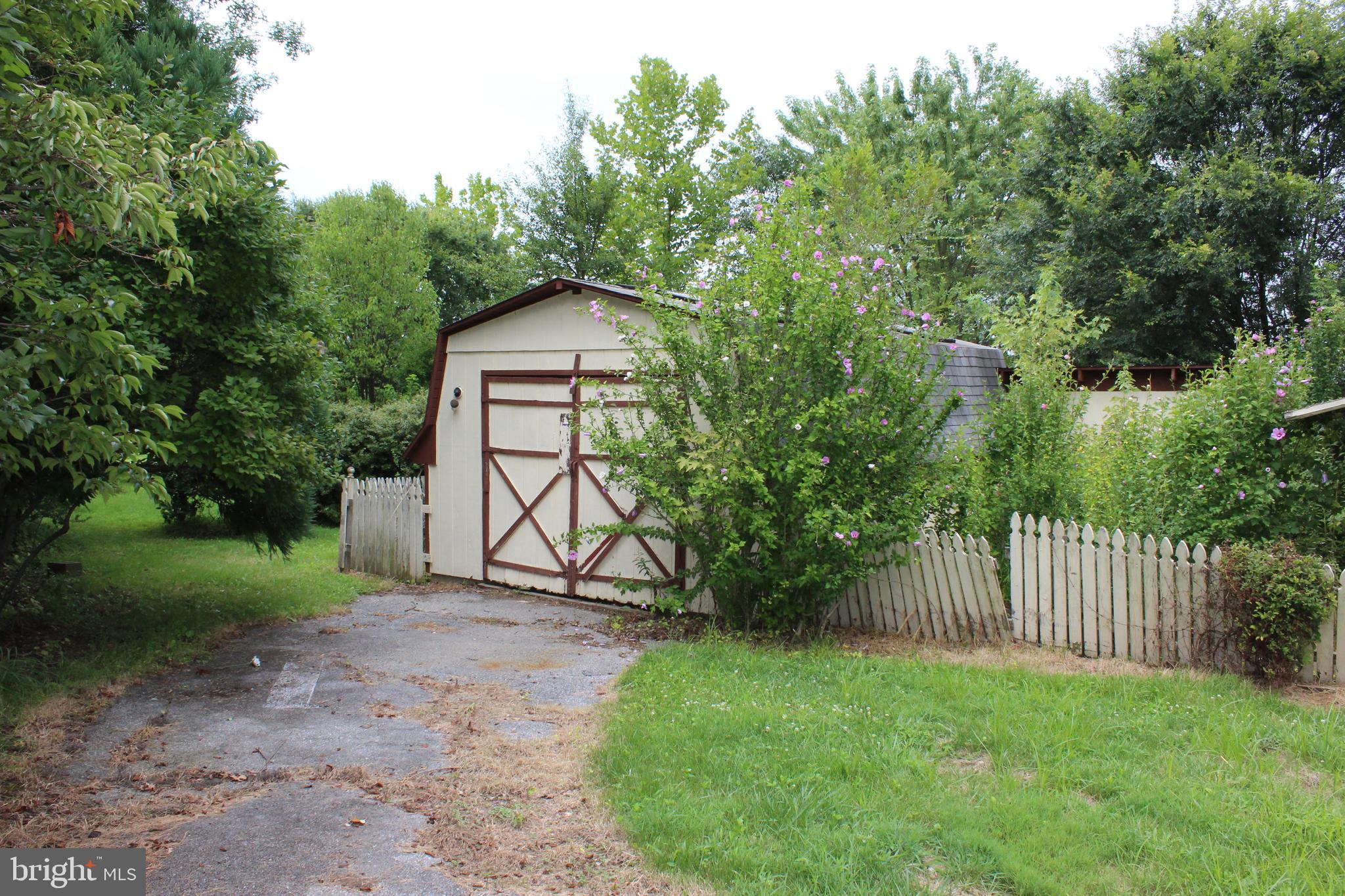 801 Boyle Road Fairfield, PA 17320 - Photo 13 of 38 a view of backyard with green space