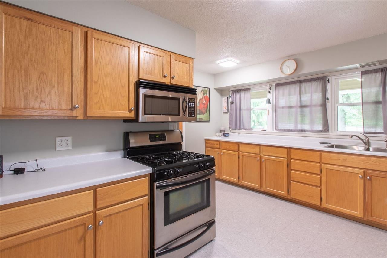 1816 Rochester Avenue Iowa City, IA 52245 - Photo 8 of 24 Gallery Image 8