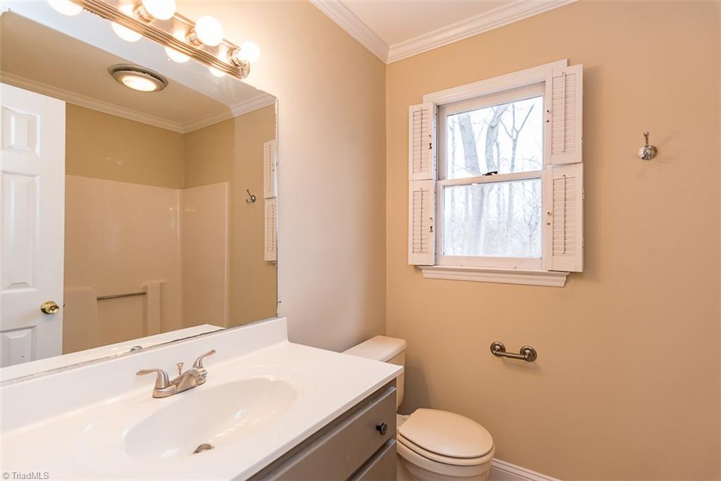 115 Stoneham Road Mebane, NC 27302 - Photo 13 of 18 Gallery Image 13