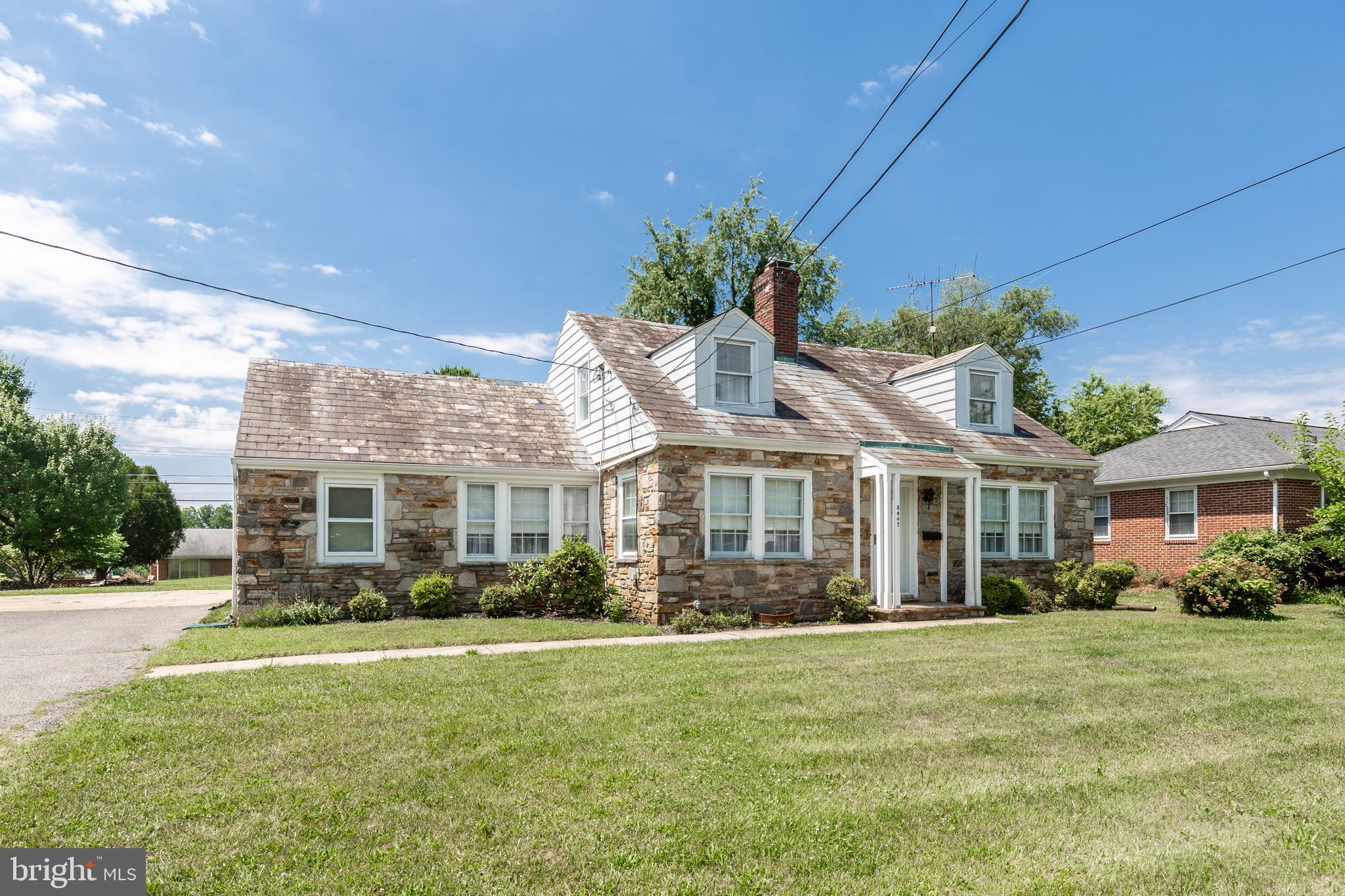 8407 Liberty Road Baltimore, MD 21244 - Photo 2 of 42