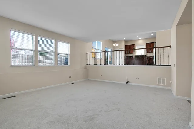 $450,000 | 1120 Trillium Lane, Shorewood, IL 60404