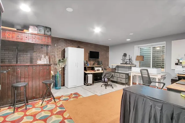 $450,000 | 1120 Trillium Lane, Shorewood, IL 60404