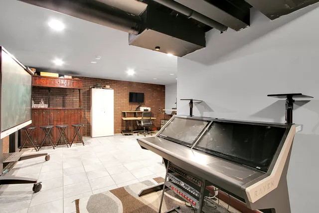 $450,000 | 1120 Trillium Lane, Shorewood, IL 60404