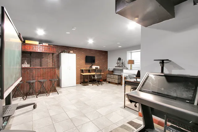 $450,000 | 1120 Trillium Lane, Shorewood, IL 60404