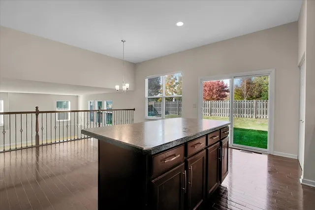 $450,000 | 1120 Trillium Lane, Shorewood, IL 60404