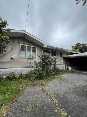 $264,000 | 100 Alahelenui Street, Hilo, HI 96720