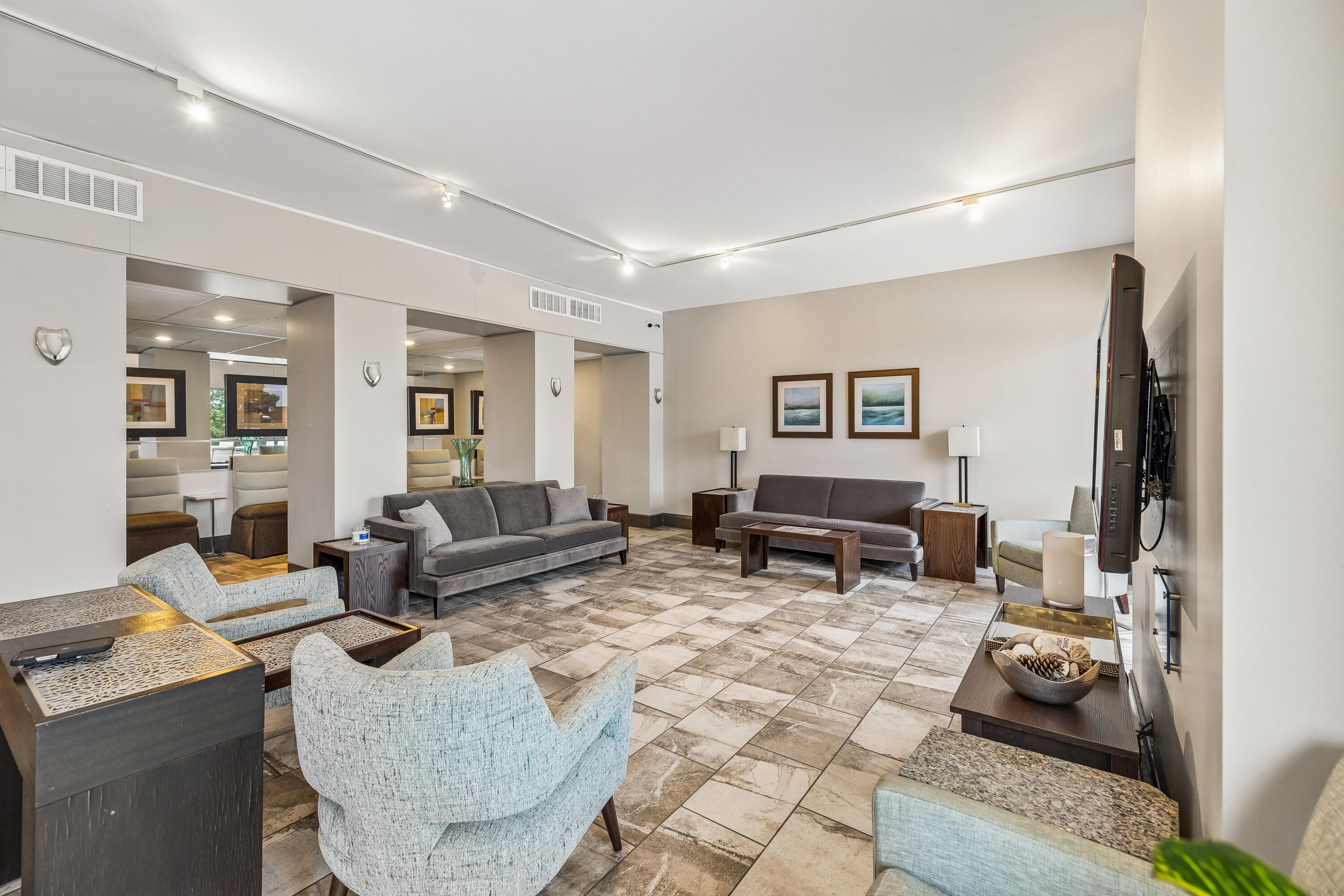 1131 Stringers Ridge Road, Unit 10K Chattanooga, TN 37405 - Photo 21 of 41 21