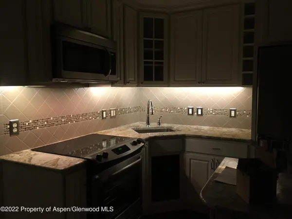 $5,500 | 415 A Pacific Avenue, Aspen, CO 81611