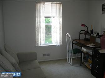 28 Mohr Road Burlington, NJ 08016 - Photo 7 of 12 Bedroom 2