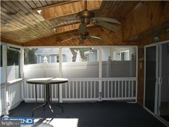 28 Mohr Road Burlington, NJ 08016 - Photo 9 of 12 Sun Room