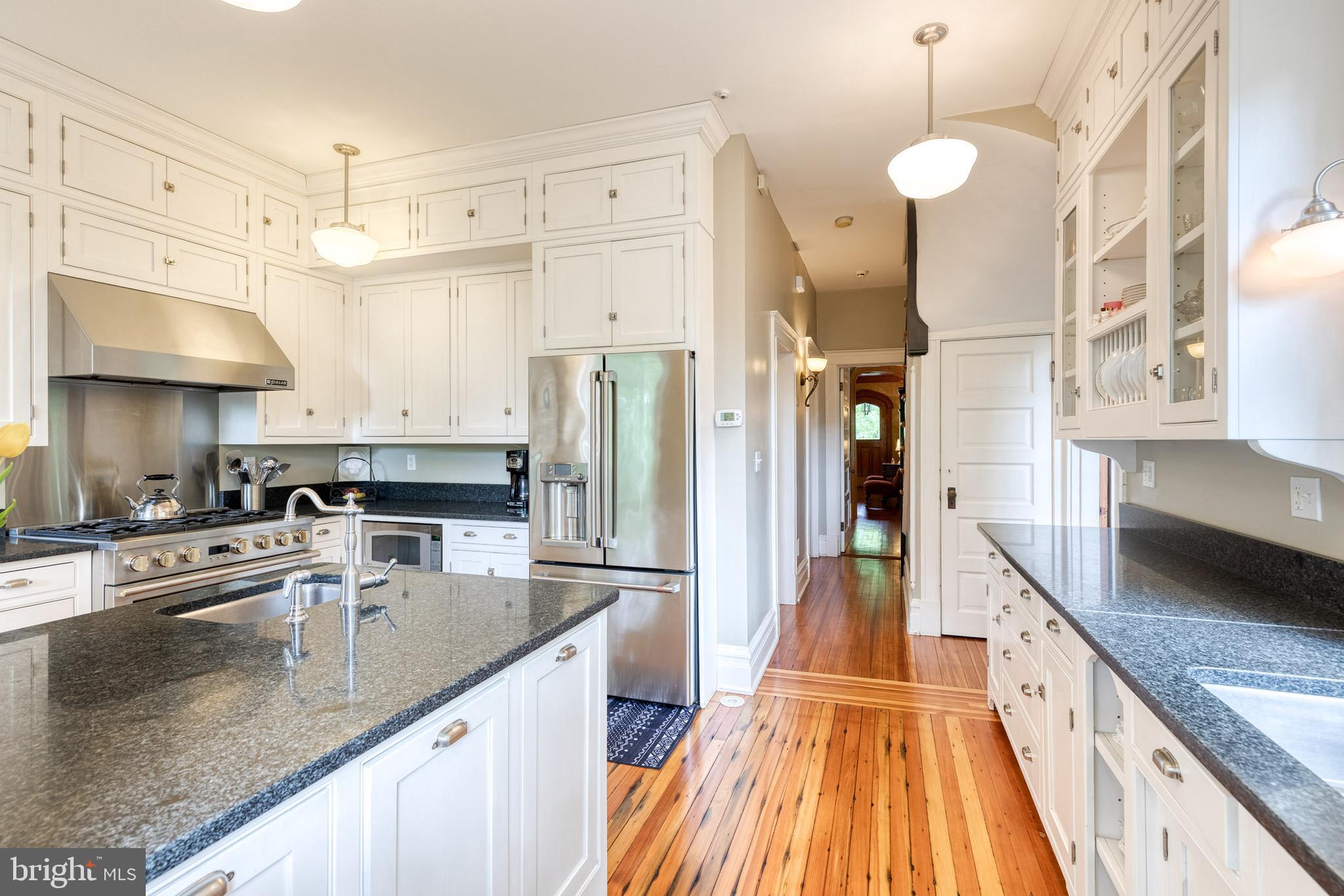 501 Woodlawn Road Baltimore, MD 21210 - Photo 24 of 69