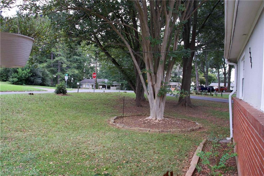 3304 Spring Drive Northwest Atlanta, GA 30360 - Photo 17 of 17 Gallery Image 17