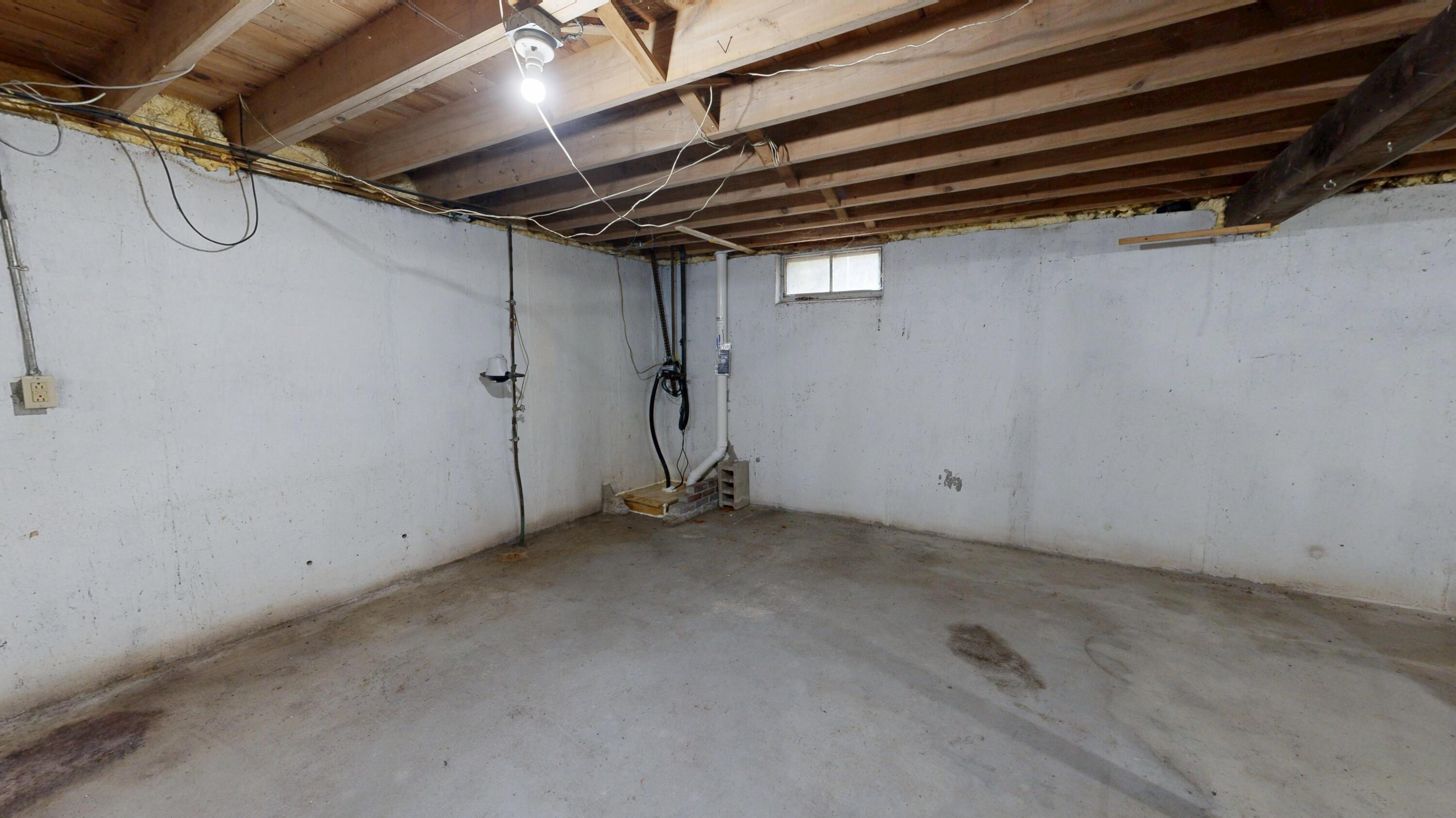 64 Newell Road Yarmouth, ME 04096 - Photo 34 of 51 64-Newell-Road-09242025_081359