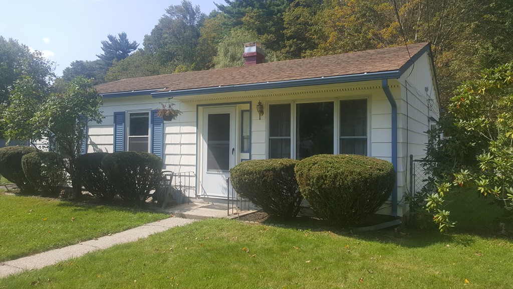 51 West Farms Road Northampton, MA 01062 - Photo 2 of 26 Gallery Image 2