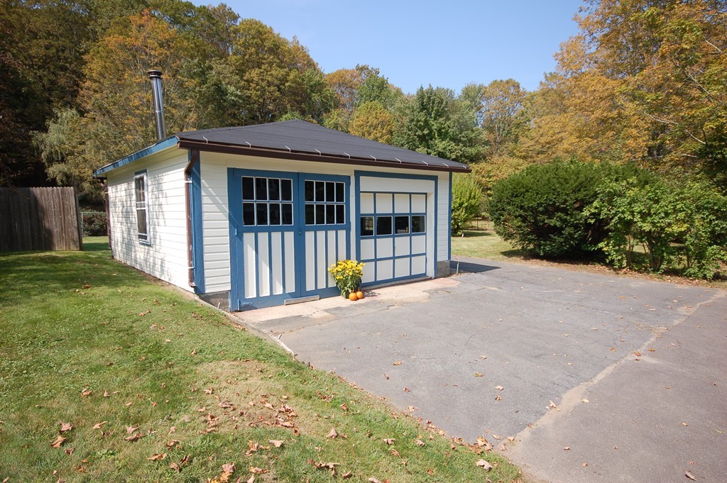 51 West Farms Road Northampton, MA 01062 - Photo 21 of 26 Gallery Image 21