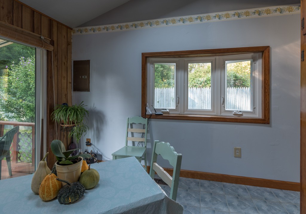 51 West Farms Road Northampton, MA 01062 - Photo 10 of 26 Gallery Image 10