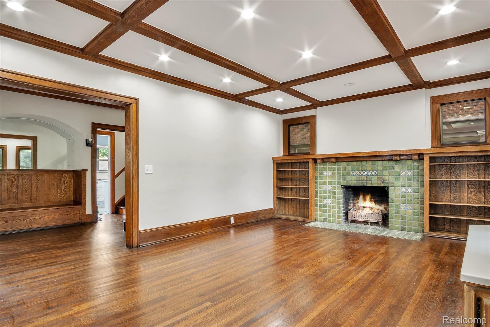 703 Edison Street Detroit, MI 48202 - Photo 13 of 47 09-703-Edison-Windowstill-Real-Estate-Photography-9.jpg