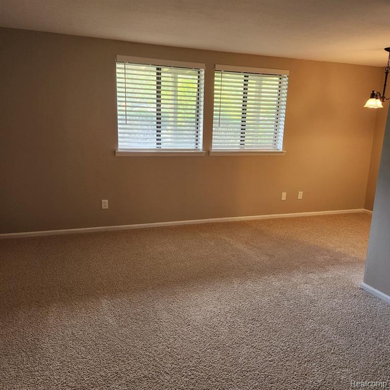 30022 West 12 Mile Road, Unit 1 Farmington, MI 48334 - Photo 6 of 11