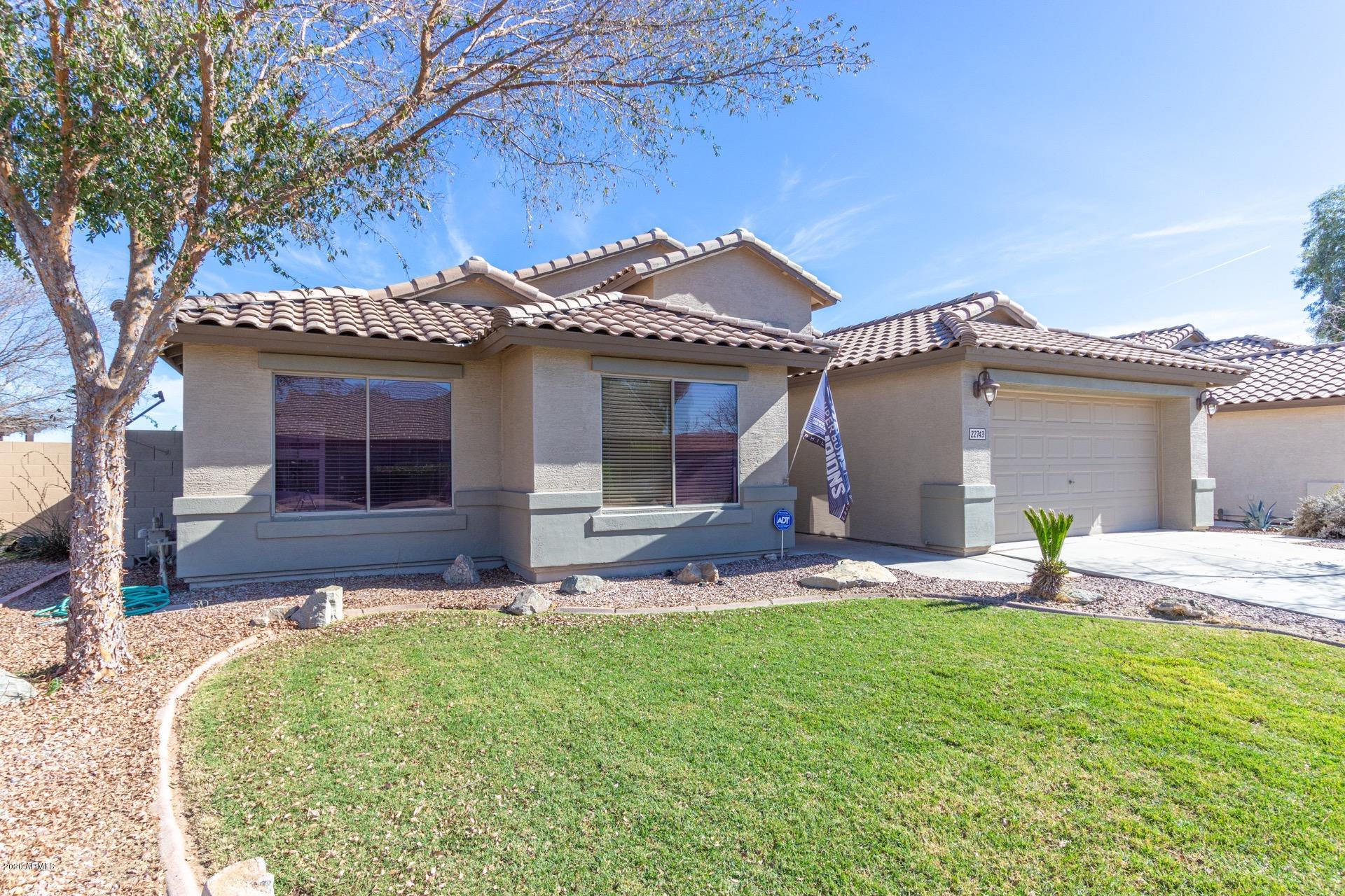 22743 North Aaron Road Maricopa, AZ 85138 - Photo 1 of 26 Aaron (10)