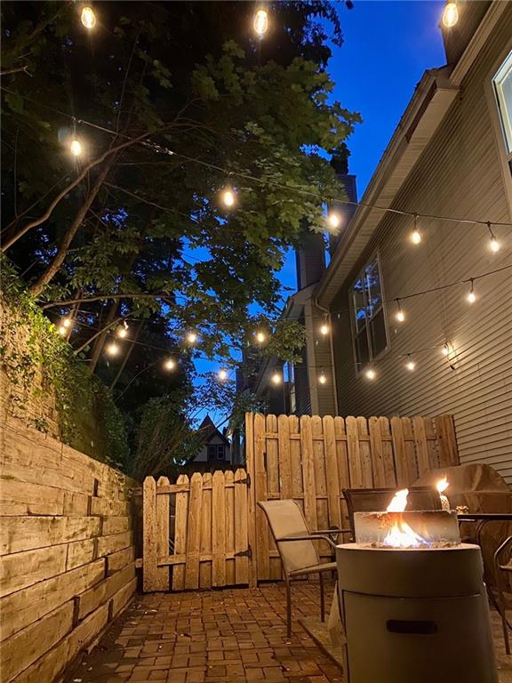 410 Noble Street Pittsburgh, PA 15232 - Photo 23 of 25 Rear patio