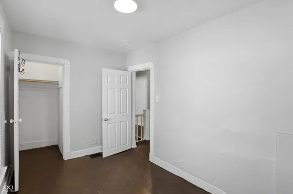 $1,395 | 512 North Beville Avenue, Indianapolis, IN 46201