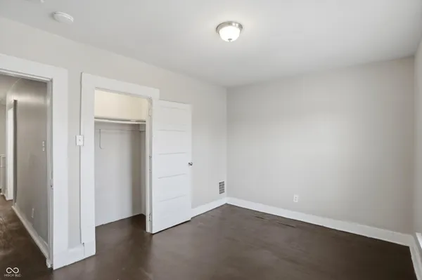 $1,395 | 512 North Beville Avenue, Indianapolis, IN 46201