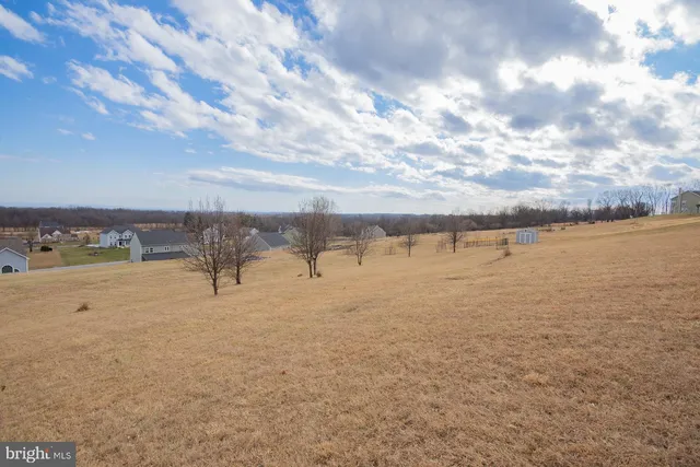 $599,000 | 725 Holland Drive, Martinsburg, WV 25403