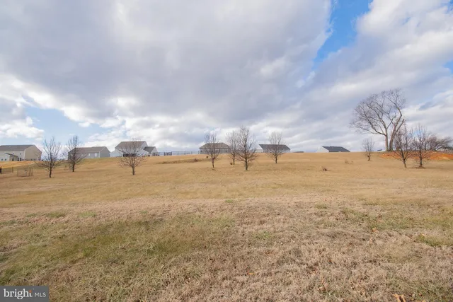 $599,000 | 725 Holland Drive, Martinsburg, WV 25403