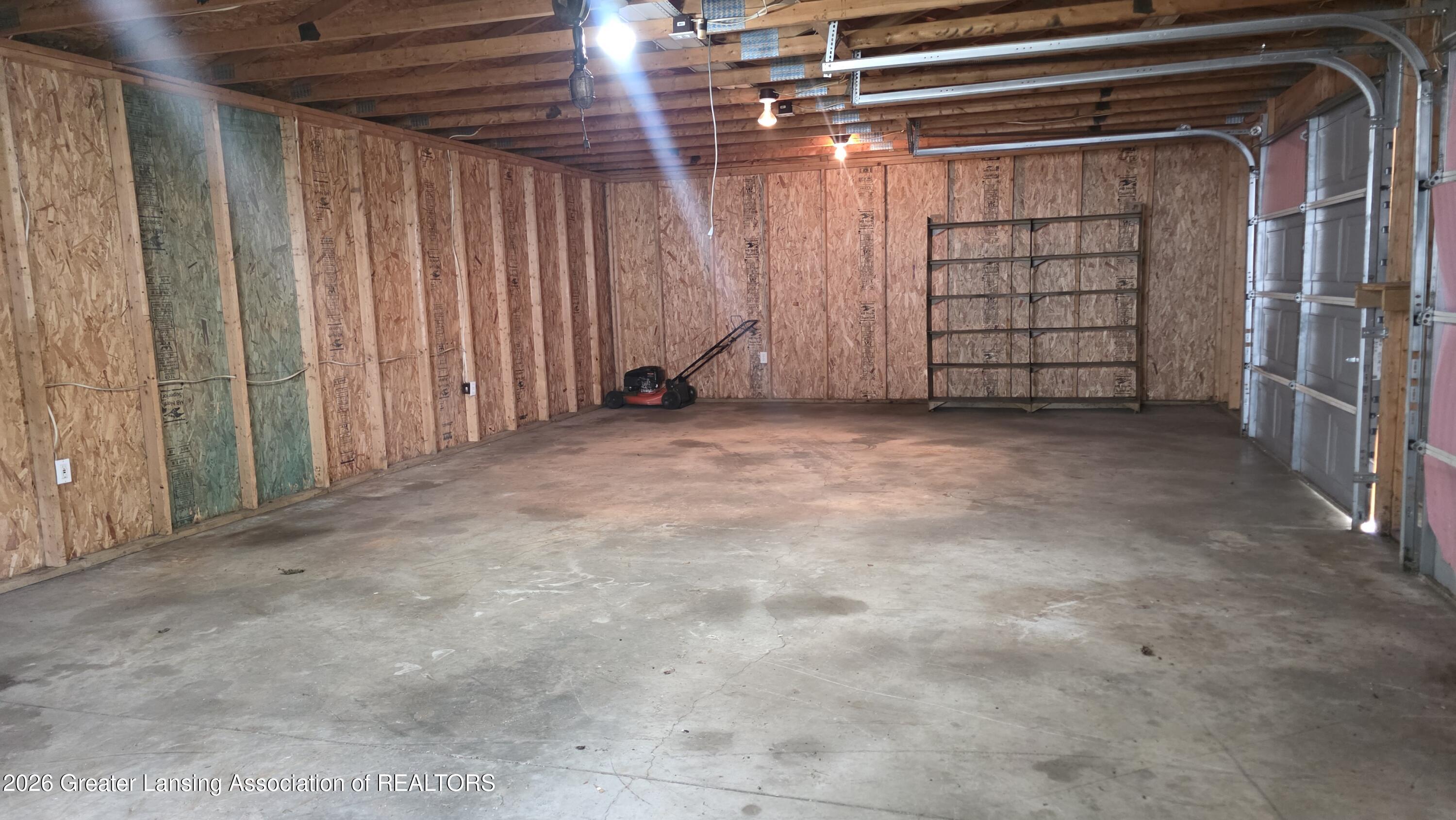 825 Dunlap Street Lansing, MI 48910 - Photo 25 of 32 20260526_150221
