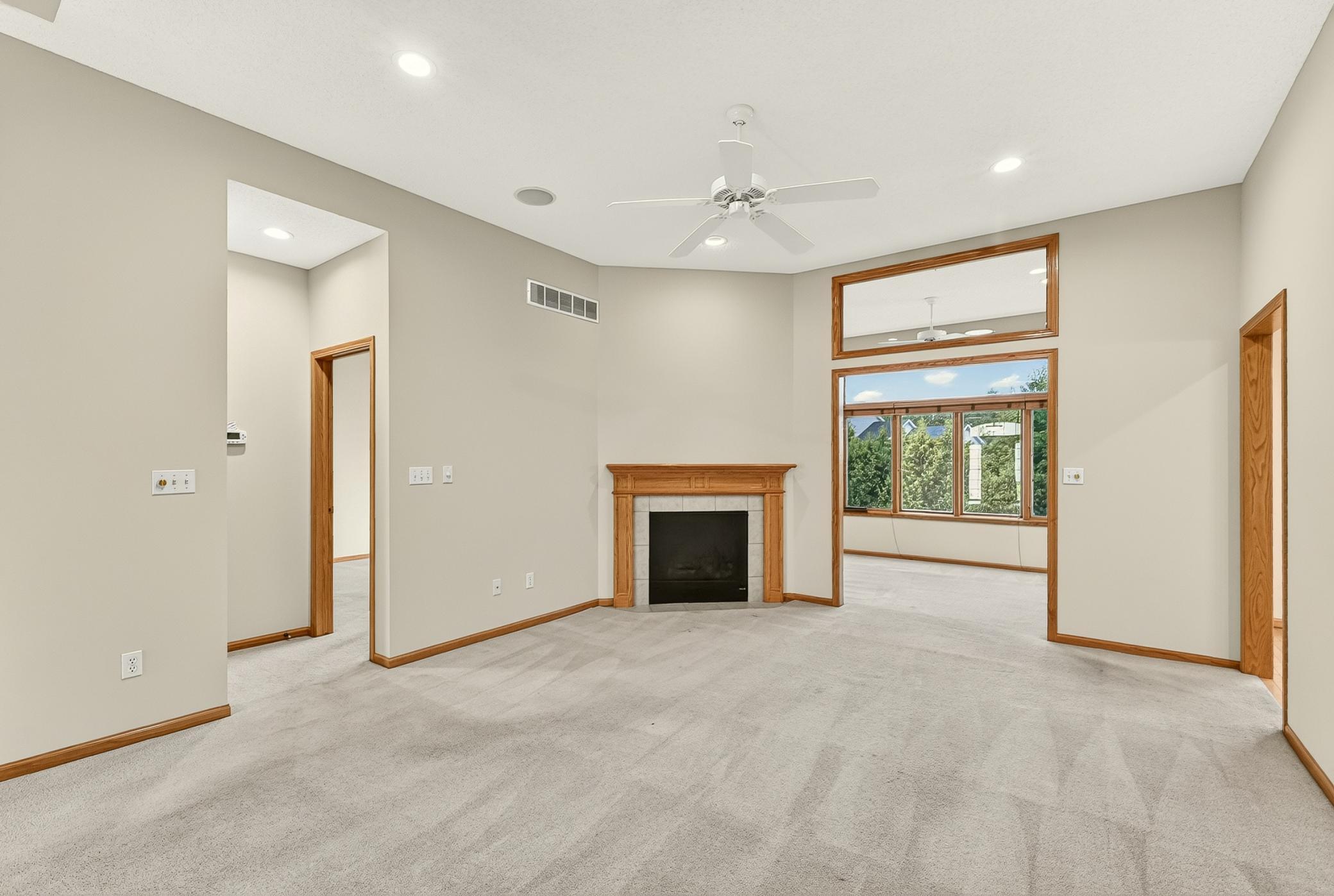 2322 Coral Court Northeast Rochester, MN 55906 - Photo 4 of 39 Gallery Image 4