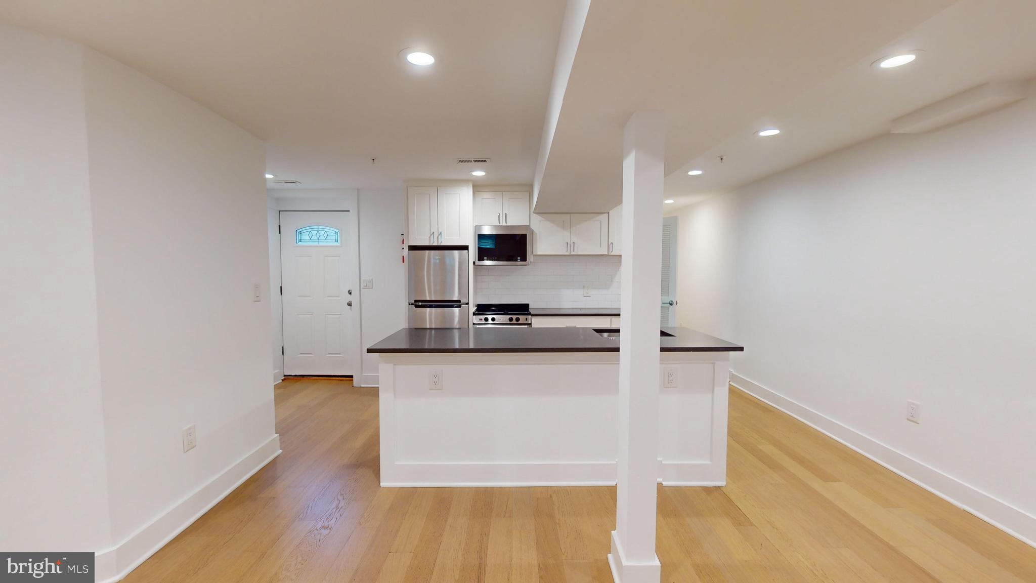 472 Ridge Street Northwest, Unit 3 Washington, DC 20001 - Photo 5 of 14