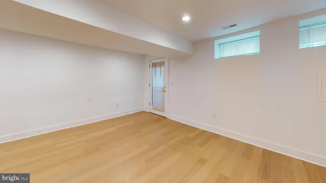 $1,950 | 472 Ridge Street Northwest, Unit 3, Washington, DC 20001