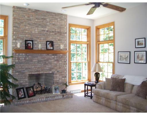 280 Ridge Avenue Economy, PA 15042 - Photo 6 of 18 Great Room. Bright and spacious the great room (living room) has new frieze neutral carpet and large transom windows. The floor to ceiling gas, brick fireplace is highighted by eyeball lighting.