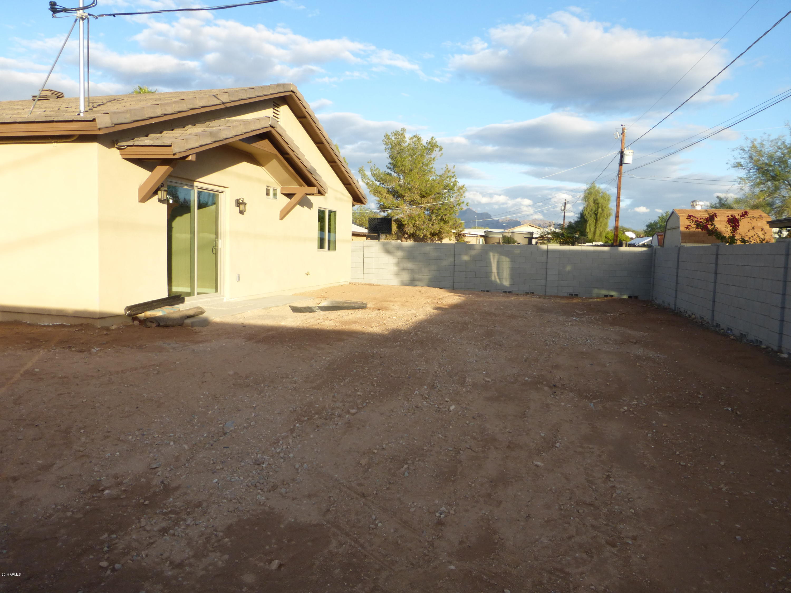 11101 East Cholla Road Mesa, AZ 85207 - Photo 25 of 27 P1000847