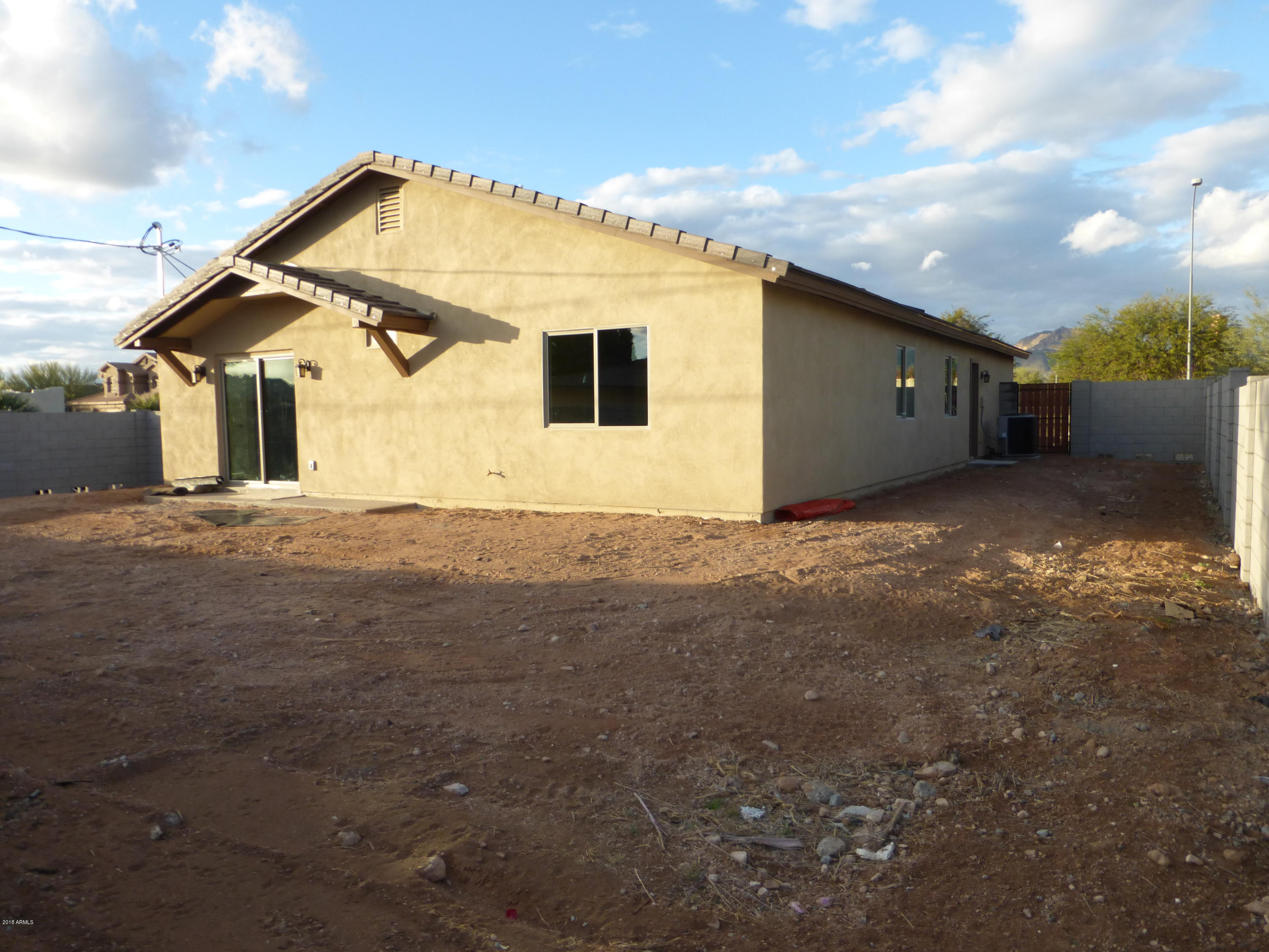 11101 East Cholla Road Mesa, AZ 85207 - Photo 26 of 27 P1000848