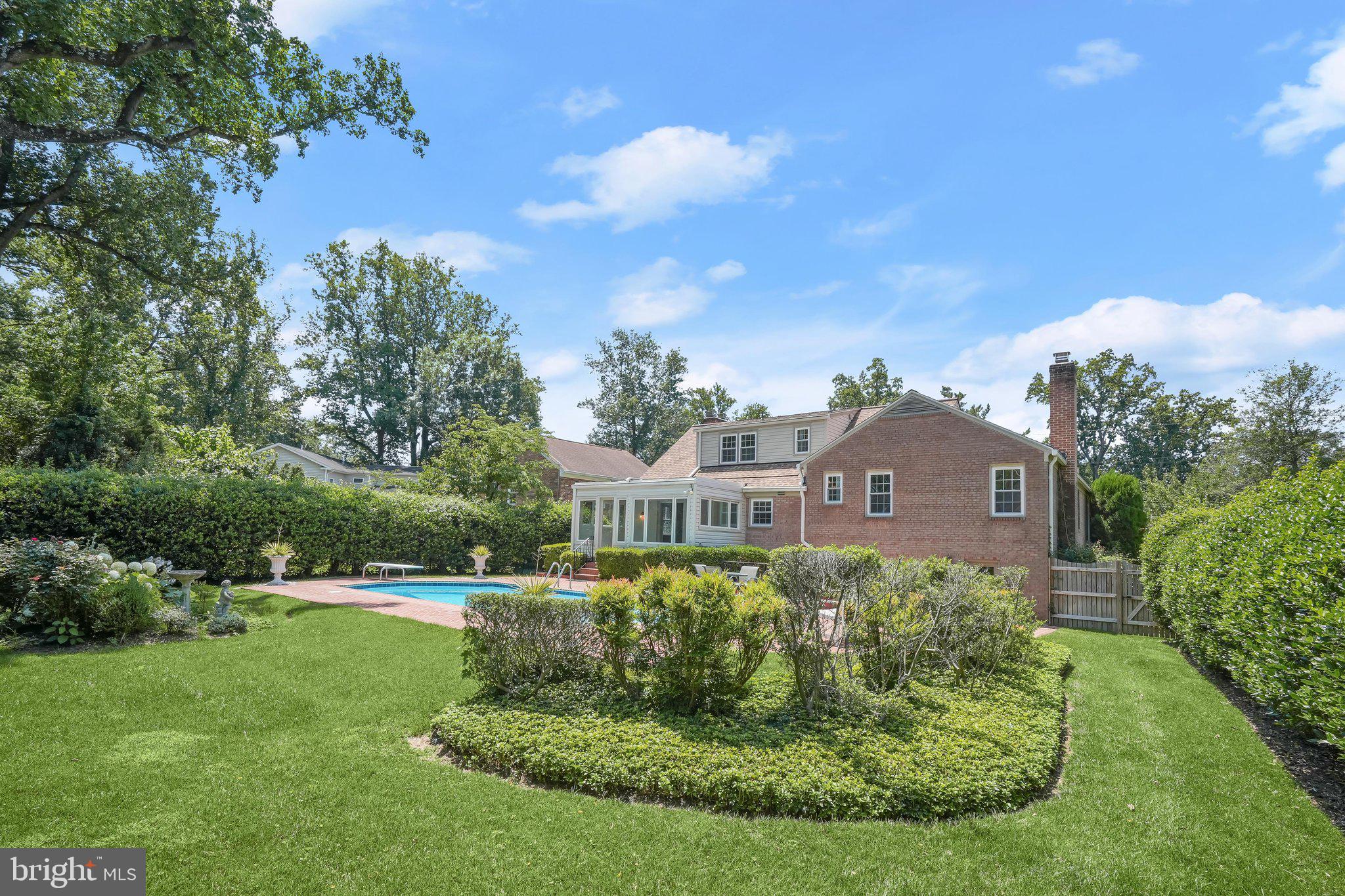 7109 Radnor Road Bethesda, MD 20817 - Photo 44 of 51 7109 Radnor Rd 057