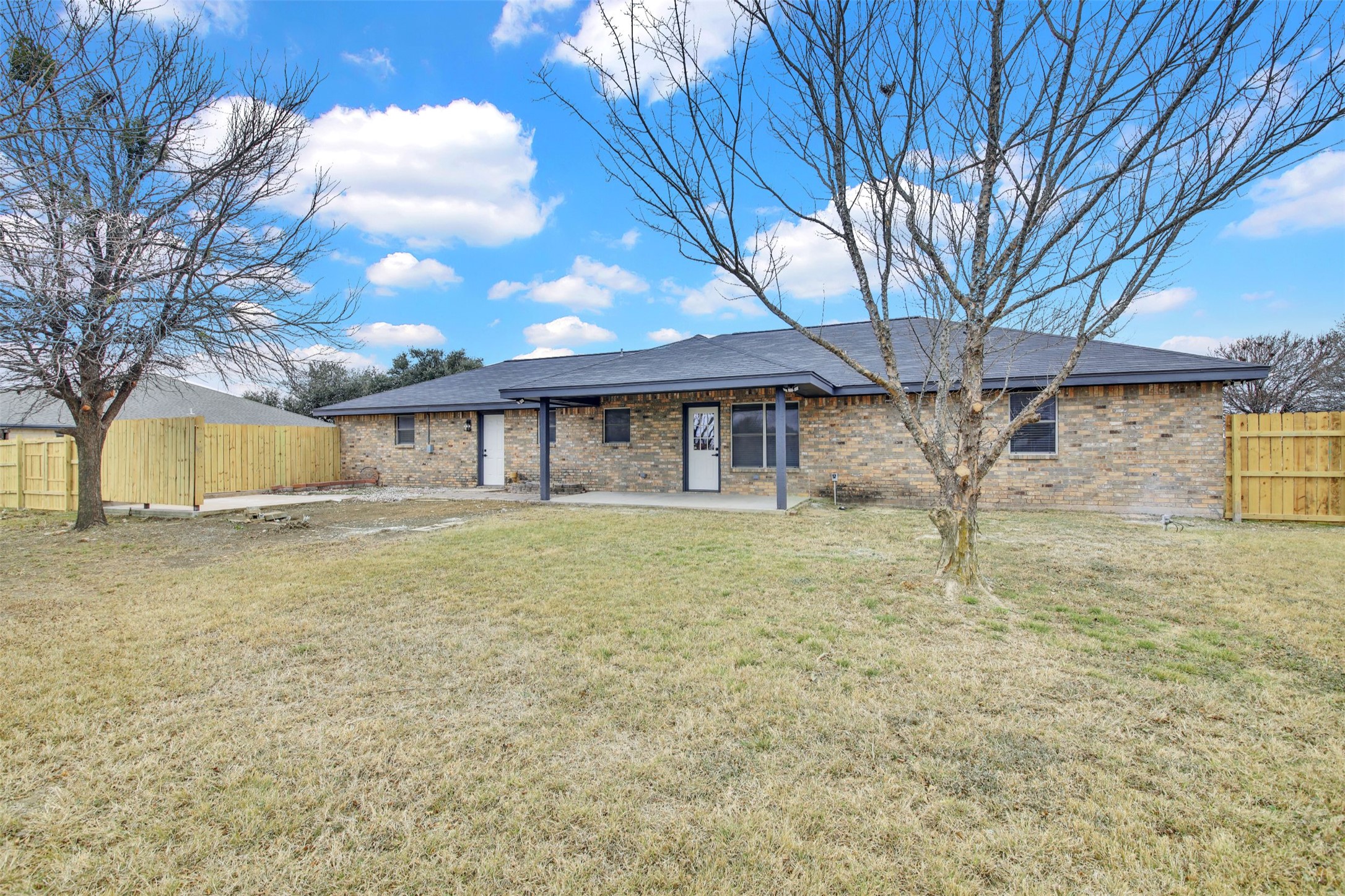 131 Meadow Valley Loop Jarrell, TX 76537 - Photo 27 of 32